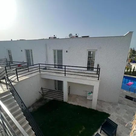 No 444 Guest house