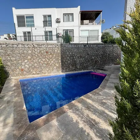 Guest house No 444